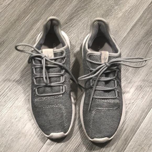 ADIDAS TUBULAR SHADOW KNIT ATHLETIC LIFESTYLE SNEAKERS size 8 - Picture 1 of 8